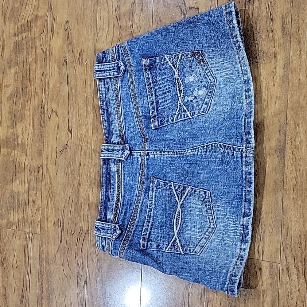 Y2K Jean skirt! - Picture 2 of 5